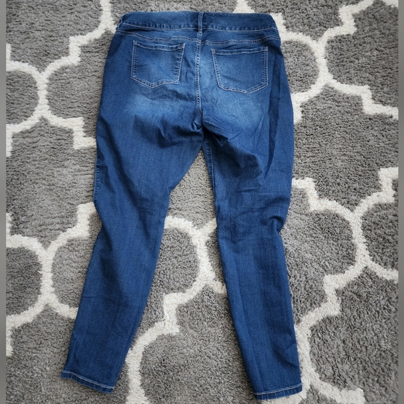 Torrid Jeggings - Picture 2 of 6